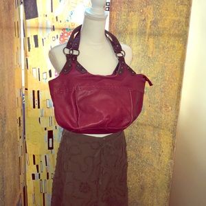 Leather shoulder bag